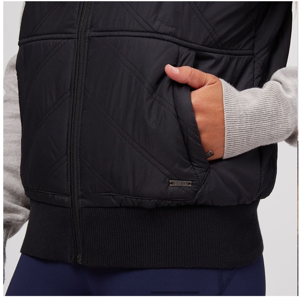 PrAna Black Quilted Vest - Picture 4 of 6